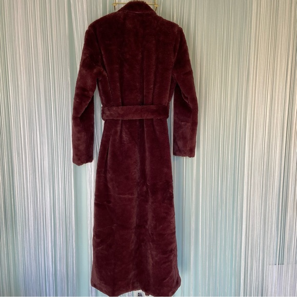 Faux Fur Maxi Coat Size US6 NWOT - Picture 4 of 17